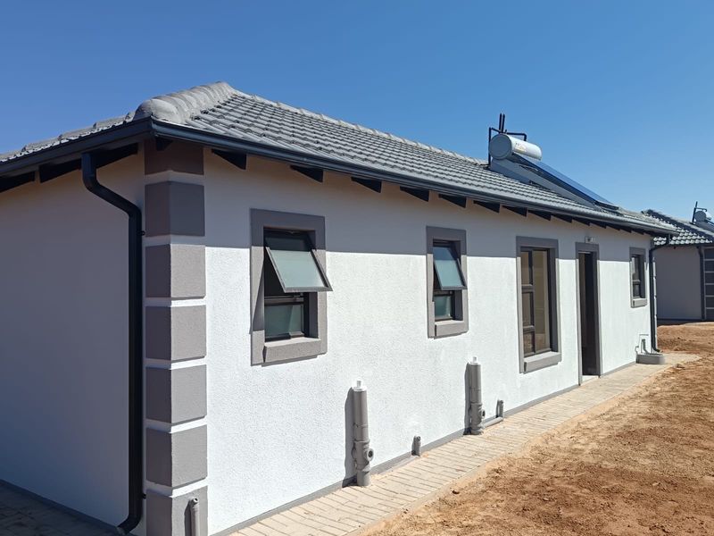 House For Sale In Akasia - Photo 6