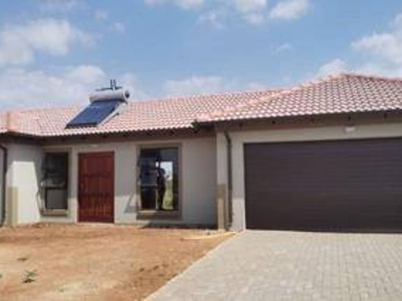House For Sale In Akasia - Photo 1
