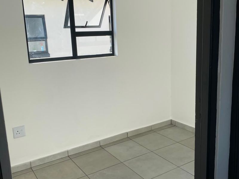 House For Sale In Boksburg - Photo 4