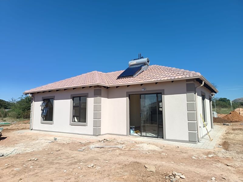 House For Sale In Akasia - Photo 4