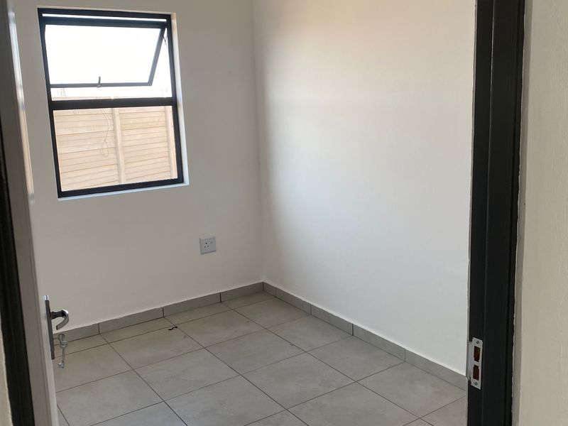 House For Sale In Boksburg - Photo 9