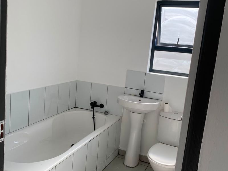 House For Sale In Boksburg - Photo 2