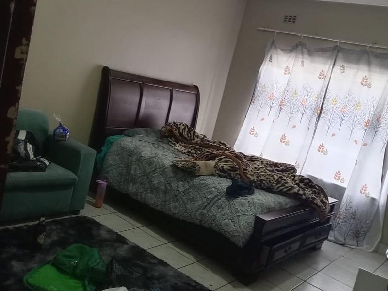 Apartment For Sale In Pretoria - Photo 10