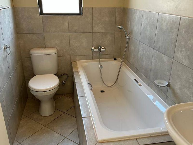 House For Sale In Boksburg - Photo 10