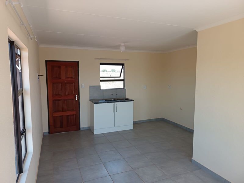 House For Sale In Akasia - Photo 6