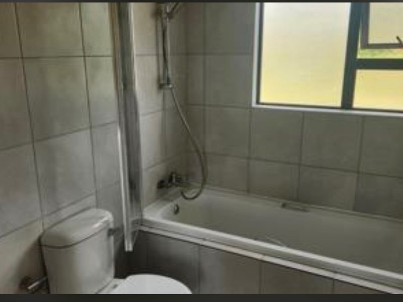 House For Sale In Akasia - Photo 8