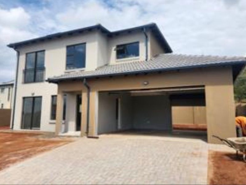 House For Sale In Akasia - Photo 4