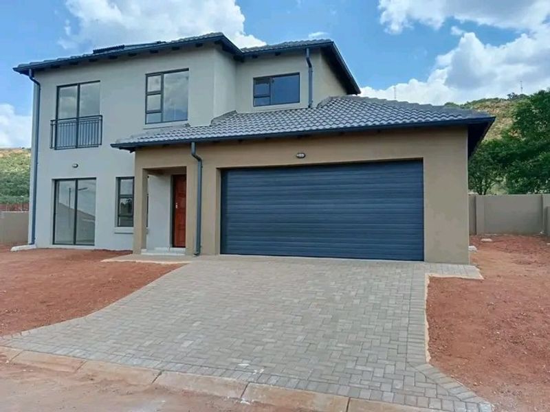 House For Sale In Akasia - Photo 1