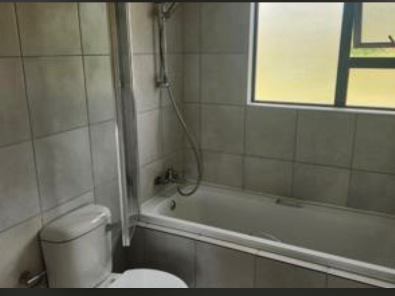 House For Sale In Akasia - Photo 7