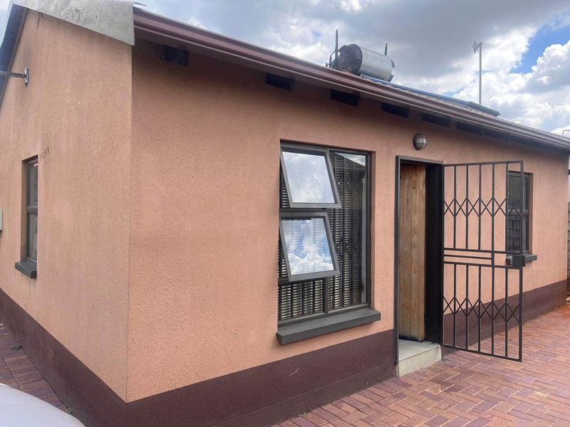 House For Sale In Boksburg - Photo 1
