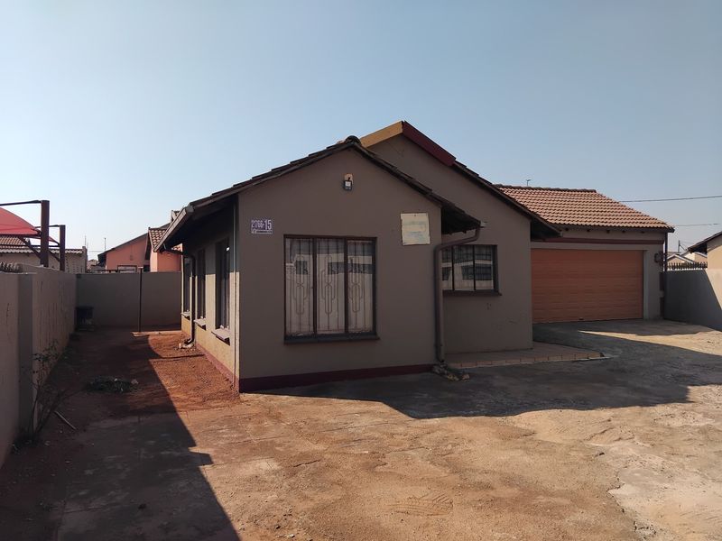 House For Sale In Boksburg - Photo 1