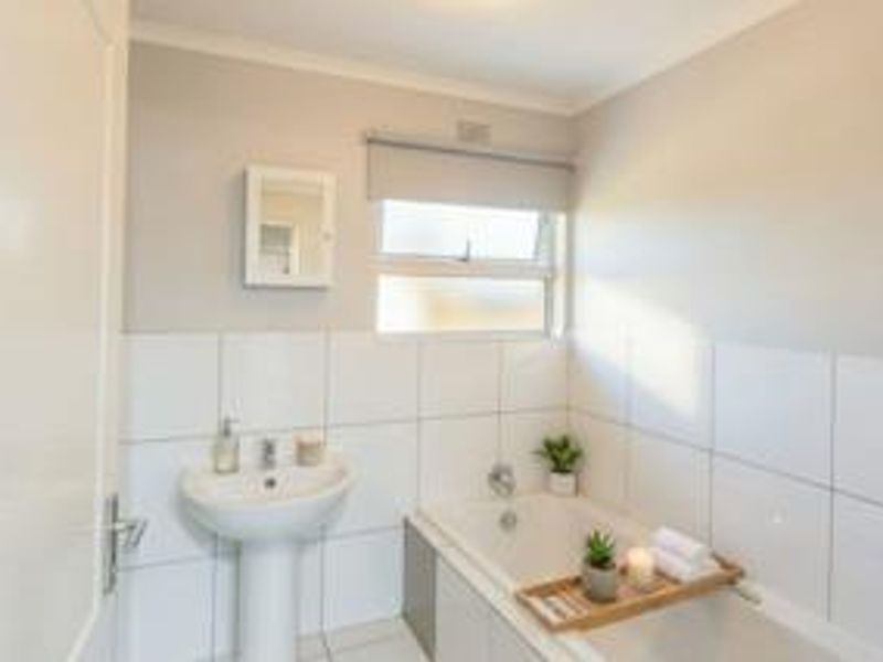 House For Sale In Nigel - Photo 3