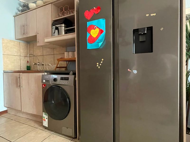 Townhouse For Sale In Akasia - Photo 7