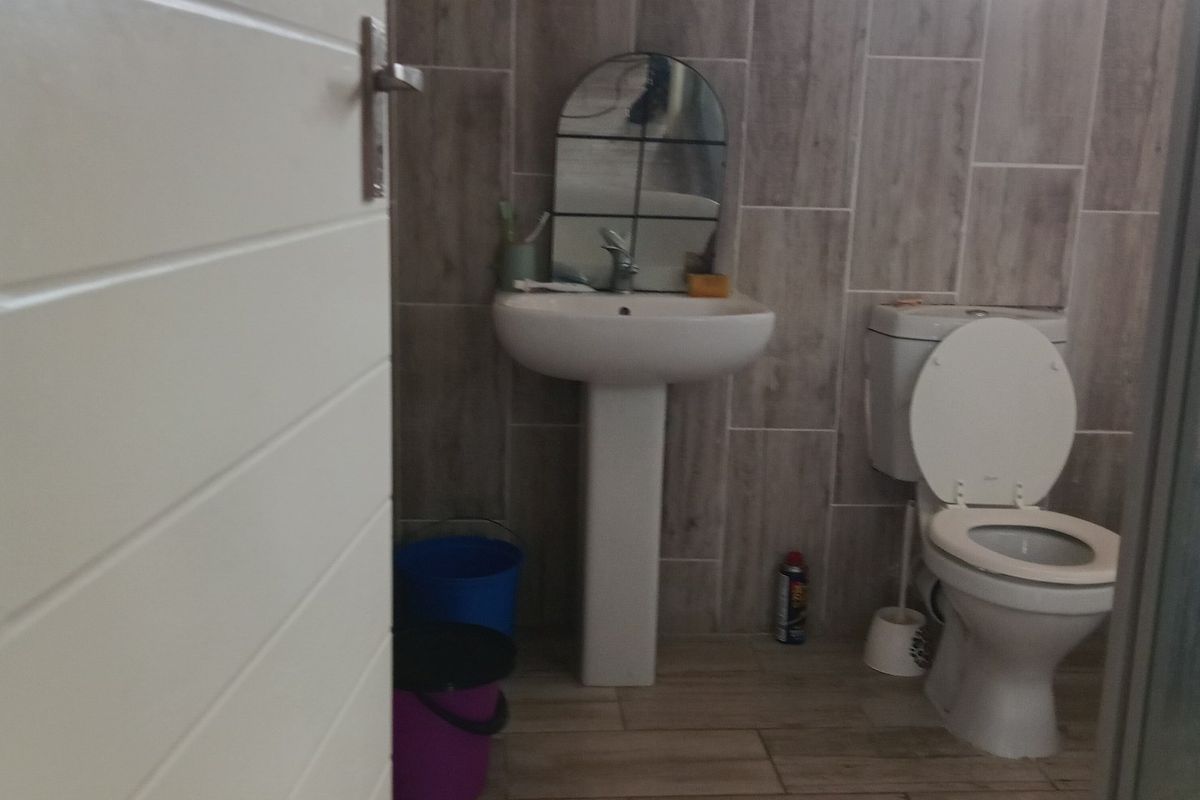 House For Sale In Akasia - Photo 5