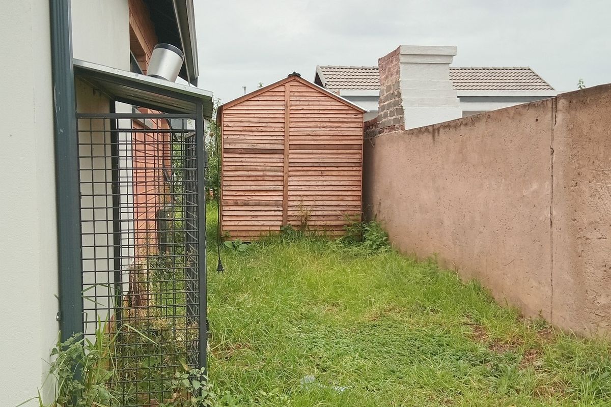 House For Sale In Akasia - Photo 3