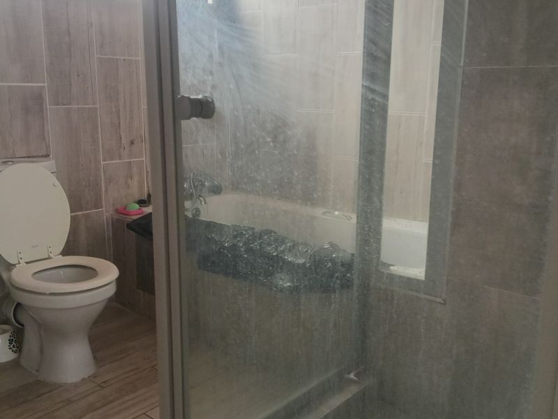 House For Sale In Akasia - Photo 6