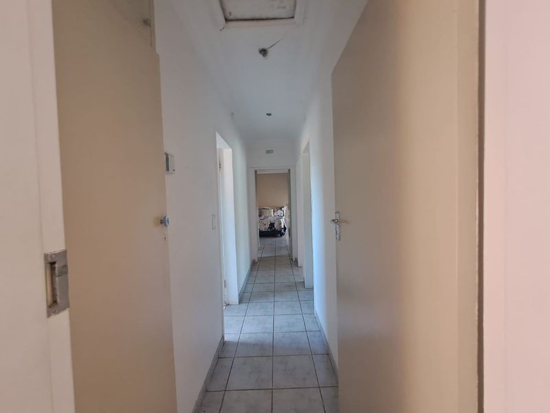 House For Sale In Alberton - Photo 5