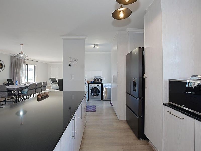 House Sold In Blouberg - Photo 8