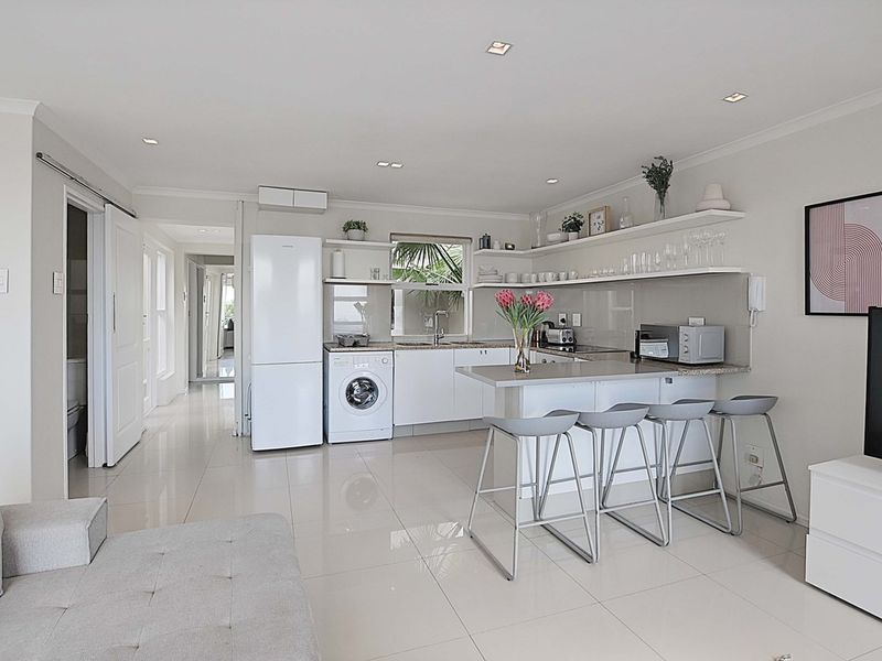 Apartment Sold In Cape Town - Photo 2