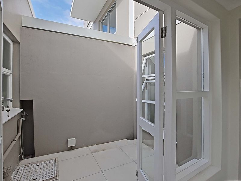 Apartment Sold In Cape Town - Photo 9