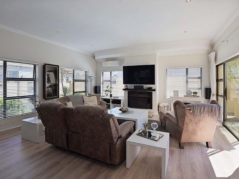 House Sold In Blouberg - Photo 6