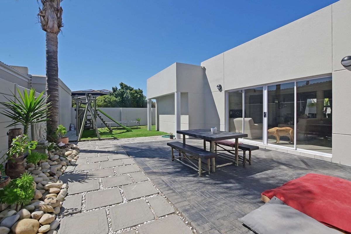 House Sold In Blouberg - Photo 2