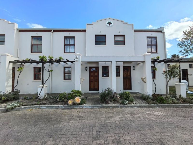 Townhouse Sold In Blouberg - Photo 2