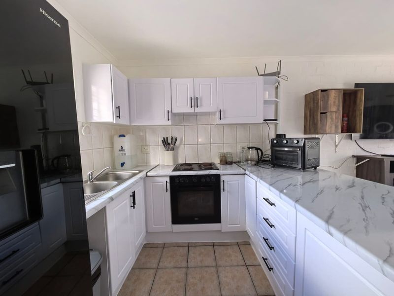 Townhouse Sold In Blouberg - Photo 4