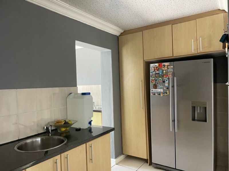 House Sold In Blouberg - Photo 6