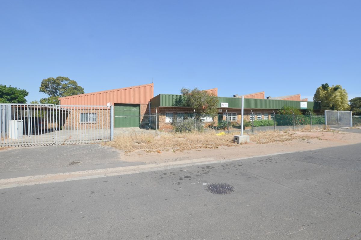 Industrial Pending Sale In Atlantis - Photo 2