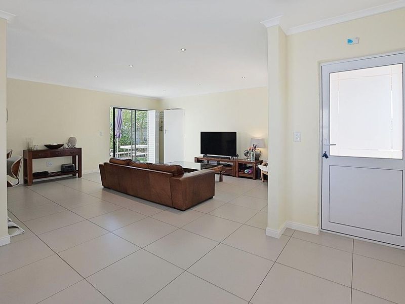 House Sold In Blouberg - Photo 2