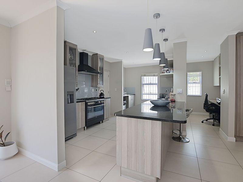 House Sold In Blouberg - Photo 8