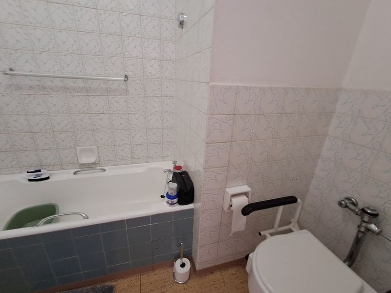 Apartment For Sale In Goodwood - Photo 9