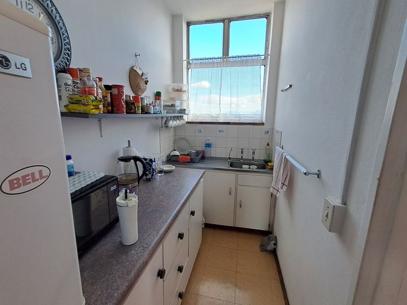 Apartment For Sale In Goodwood - Photo 7