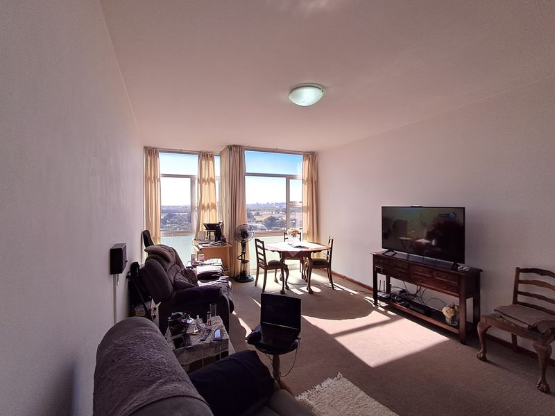 Apartment For Sale In Goodwood - Photo 3