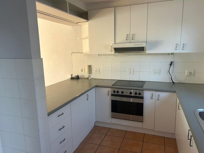 Townhouse Sold In Blouberg - Photo 4