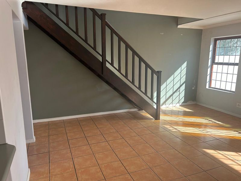 Townhouse Sold In Blouberg - Photo 8