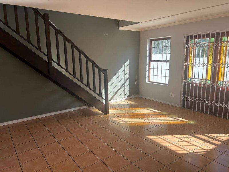 Townhouse Sold In Blouberg - Photo 7
