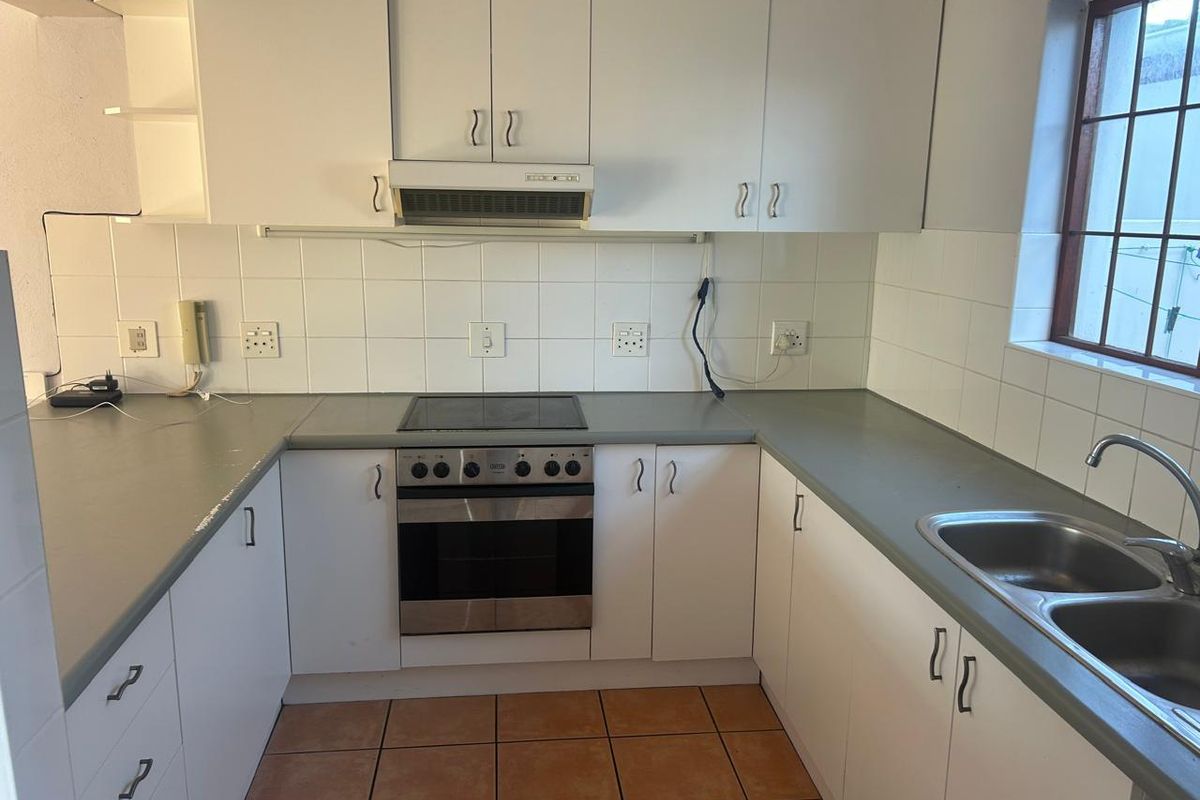 Townhouse Sold In Blouberg - Photo 5
