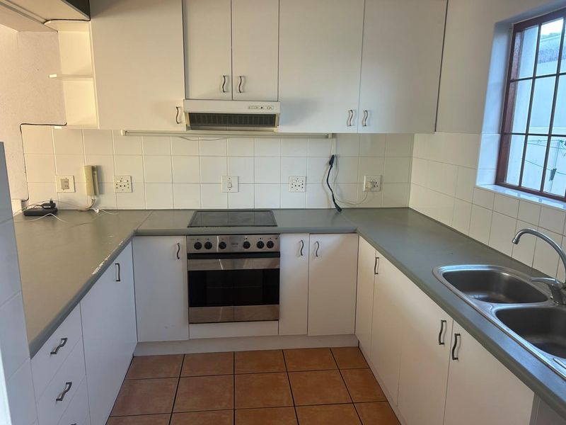 Townhouse Sold In Blouberg - Photo 5