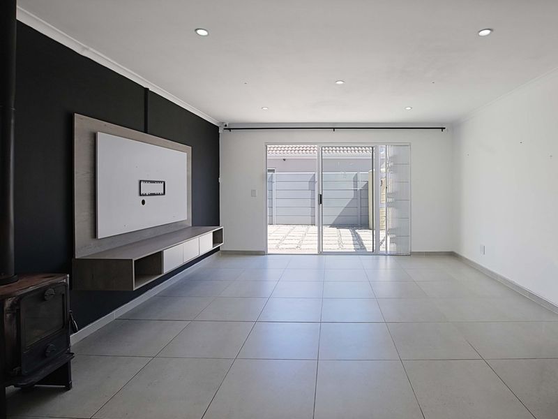 House Sold In Blouberg - Photo 5