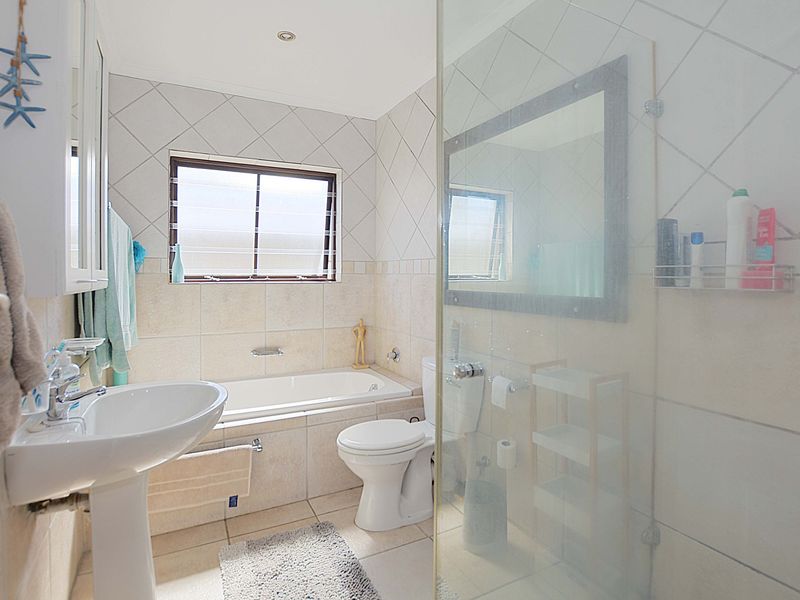 House Sold In Blouberg - Photo 7