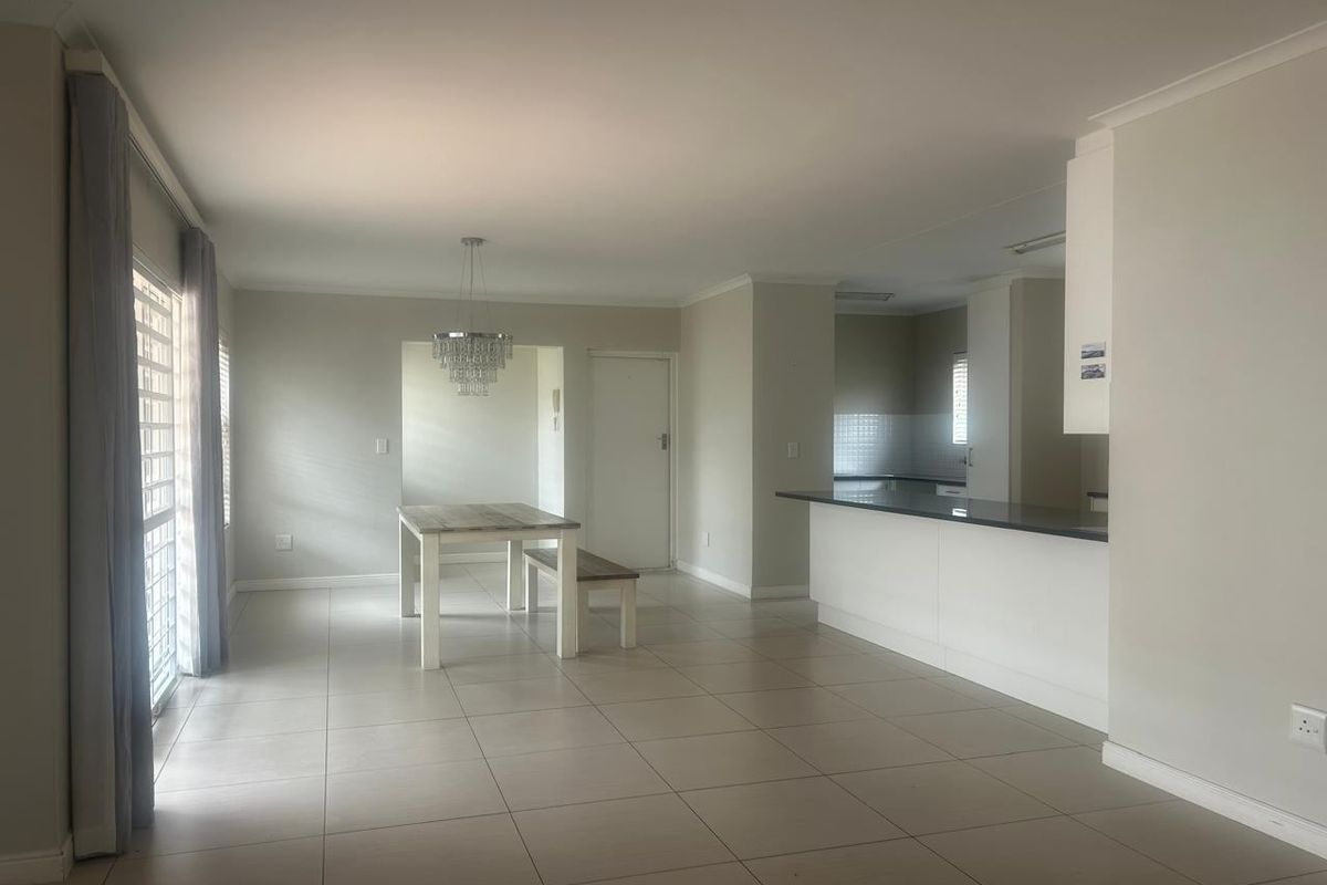 House For Sale In Blouberg - Photo 5