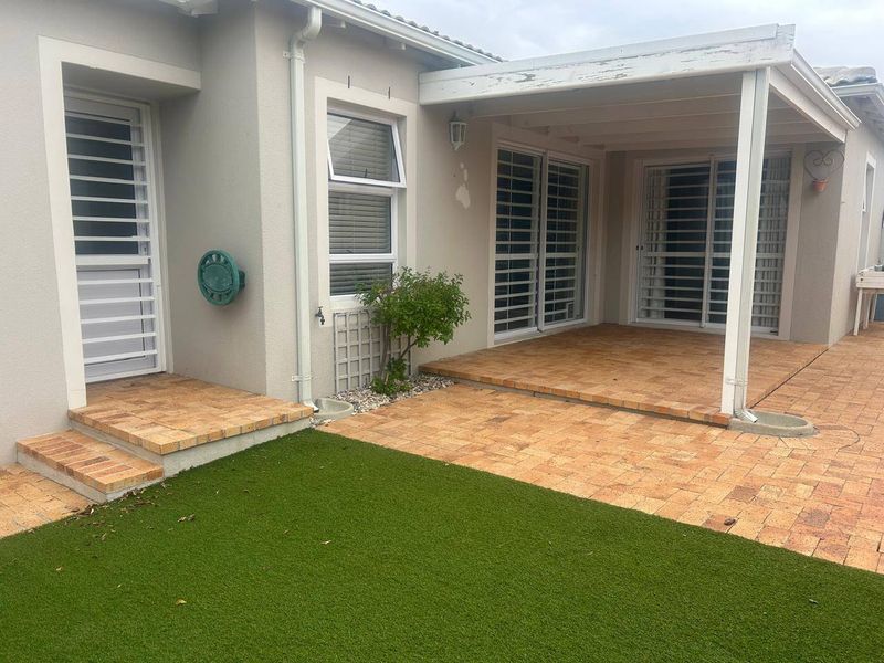 House For Sale In Blouberg - Photo 6