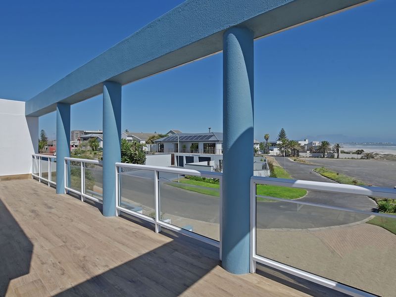 House For Sale In Melkbosstrand - Photo 8