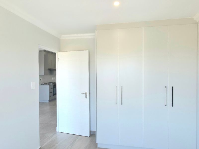 Apartment For Sale In Blouberg - Photo 7