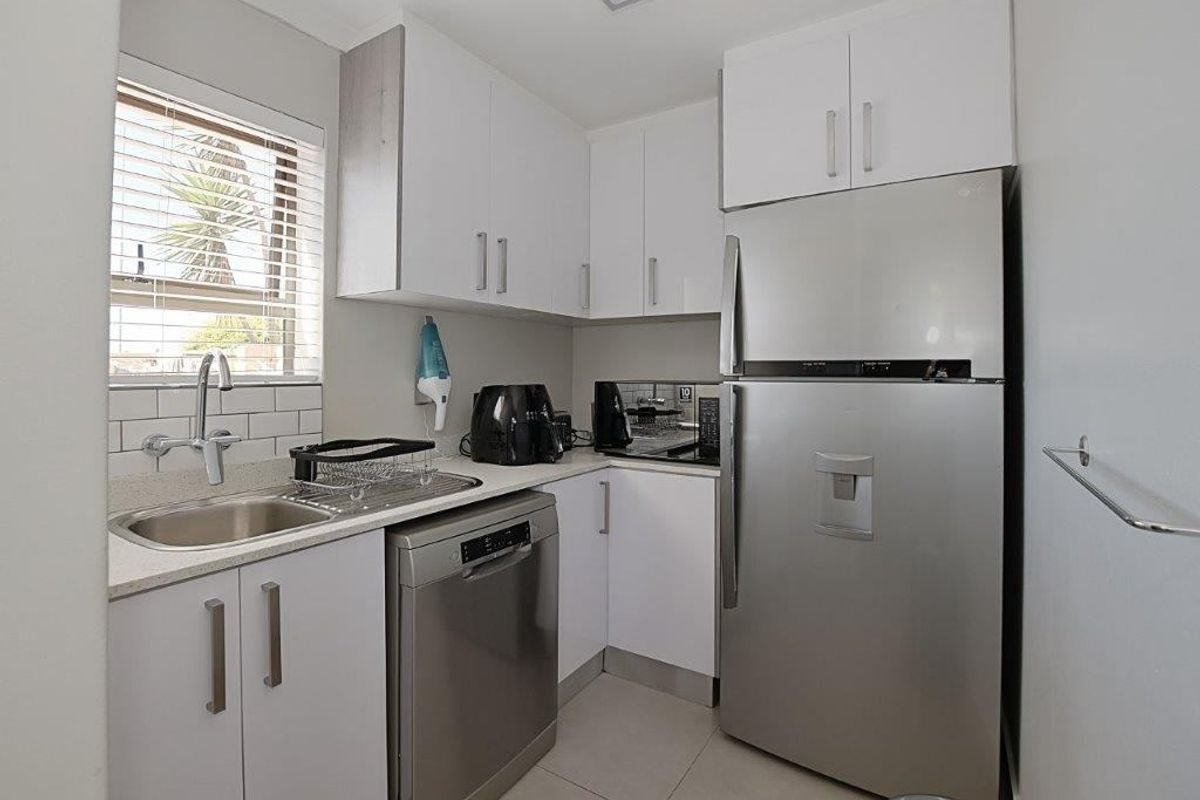 House For Sale In Blouberg - Photo 3