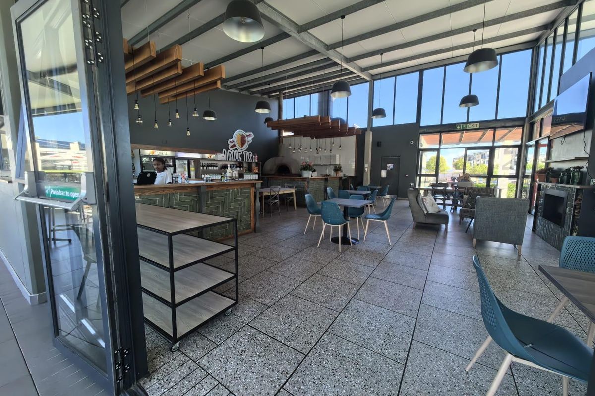 Apartment Sold In Blouberg - Photo 3