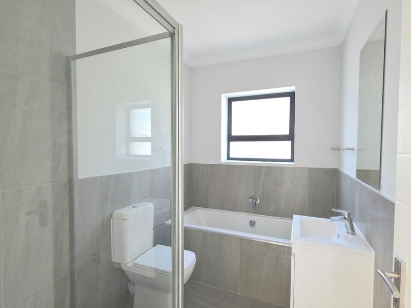 Apartment For Sale In Blouberg - Photo 7