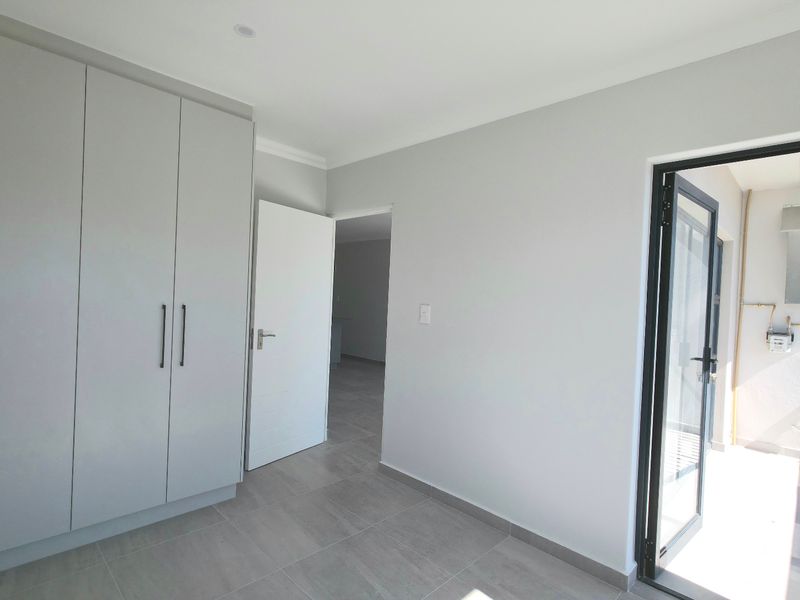 Apartment For Sale In Blouberg - Photo 6